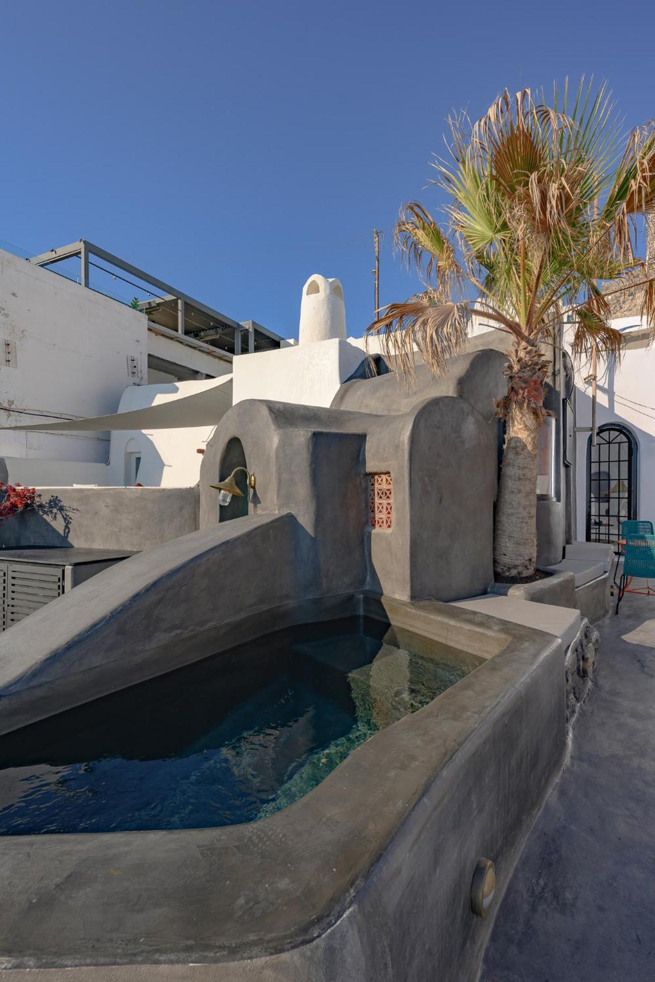 Sophia Luxury