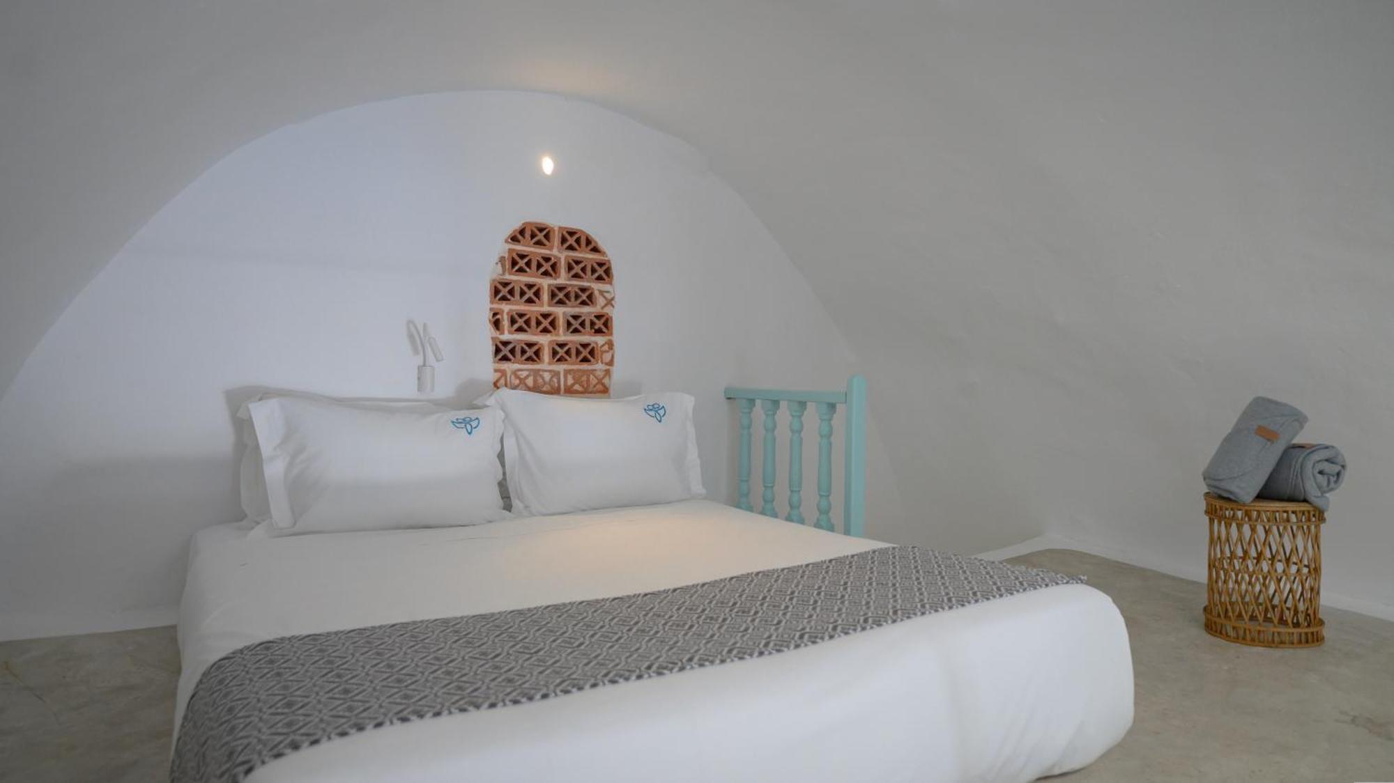 Sophia Luxury